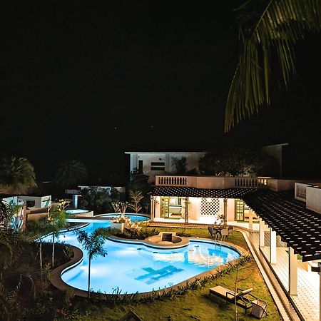 Isles Luxury Beach B&B Mahabalipuram Exterior photo
