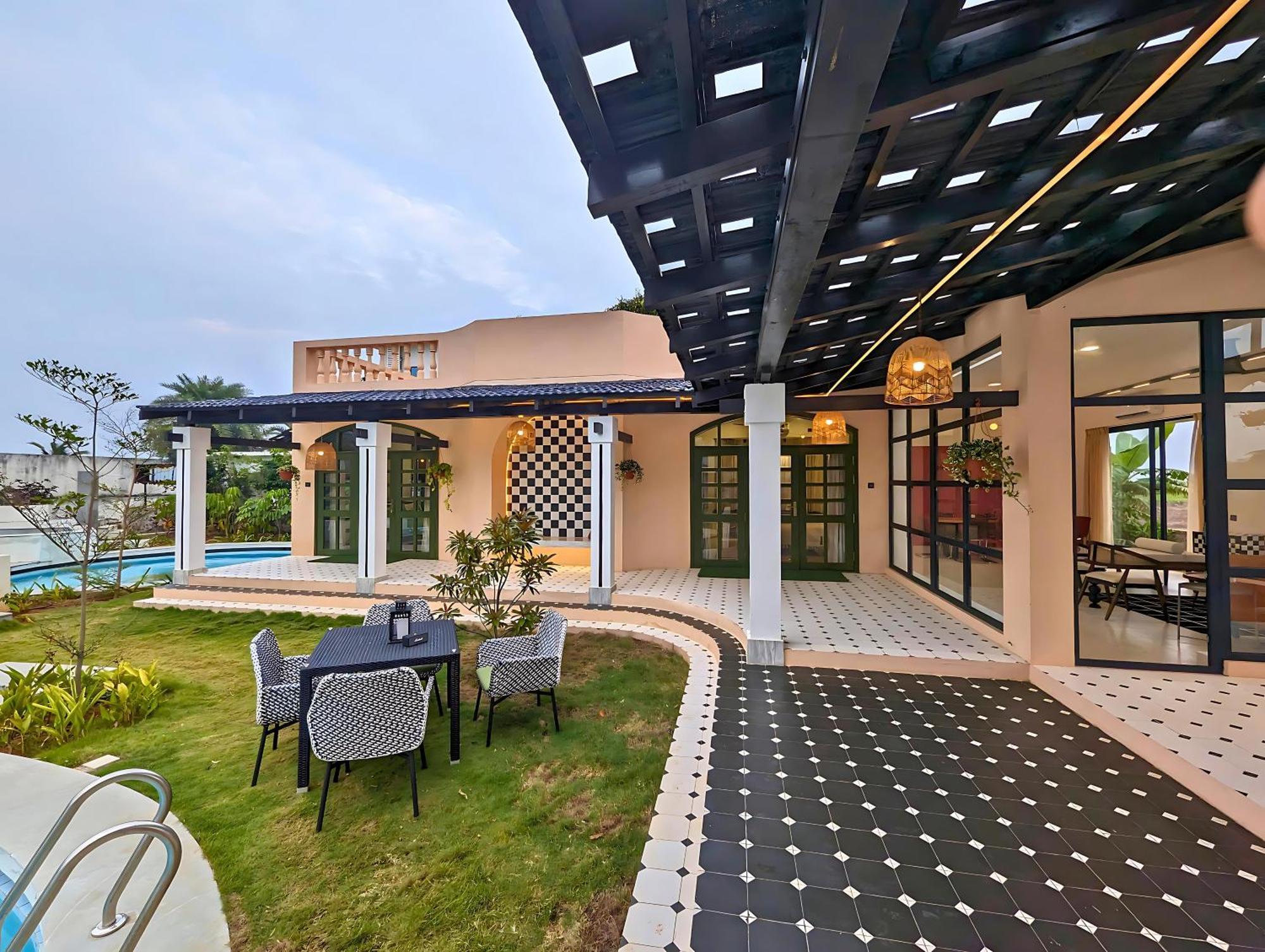 Isles Luxury Beach B&B Mahabalipuram Exterior photo