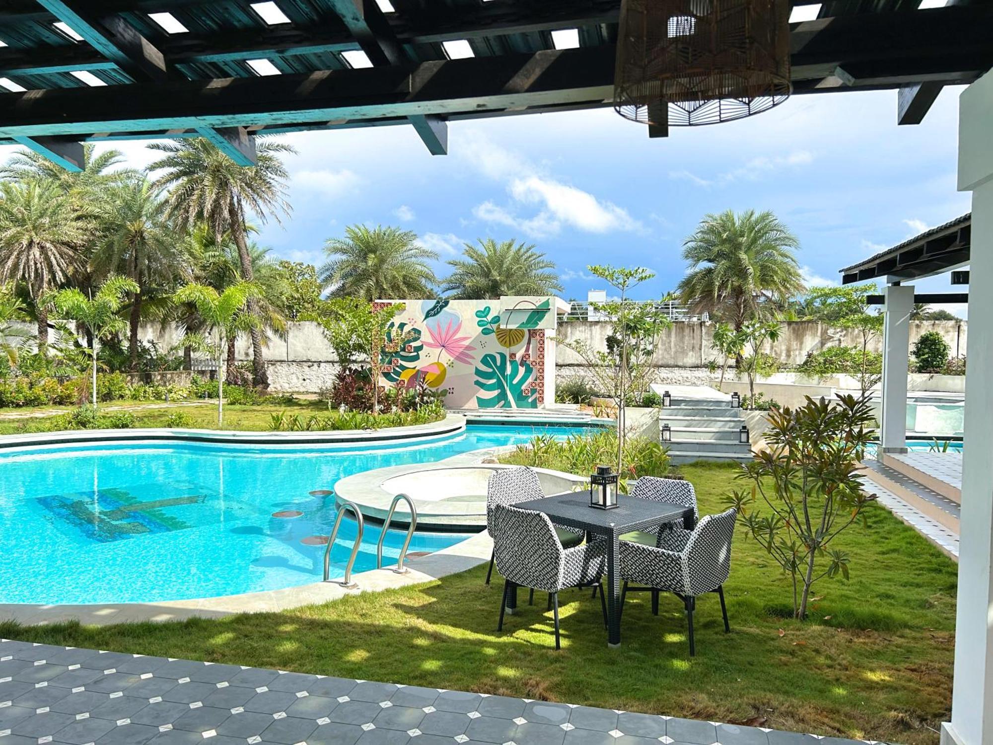 Isles Luxury Beach B&B Mahabalipuram Exterior photo